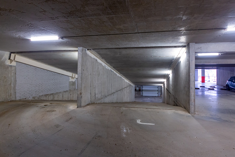 Вид парковки #9